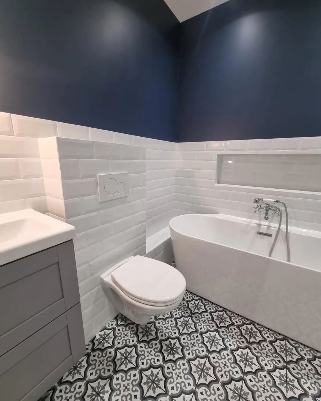 Salle de bain à Nice pendant sa rénovation complète par TNB Rénovation